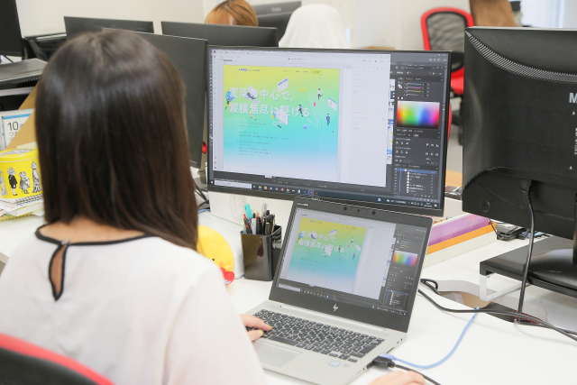 Webデザイナー職│【第2新卒歓迎！】平均年齢28歳の会社でWebデザイナー業務