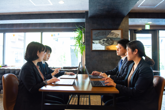 タビケン留学事業責任者｜留学エージェントから留学サービス会社へ！留学業界で1番お客様の人生を変えるサービスを創りませんか？